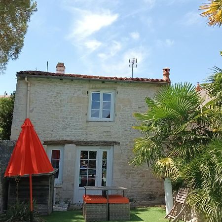 Le Petit Bois Apartment Niort Ngoại thất bức ảnh