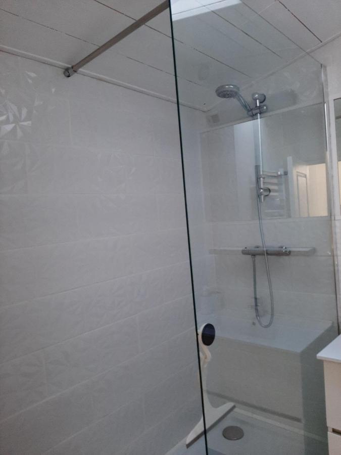 Le Petit Bois Apartment Niort Ngoại thất bức ảnh