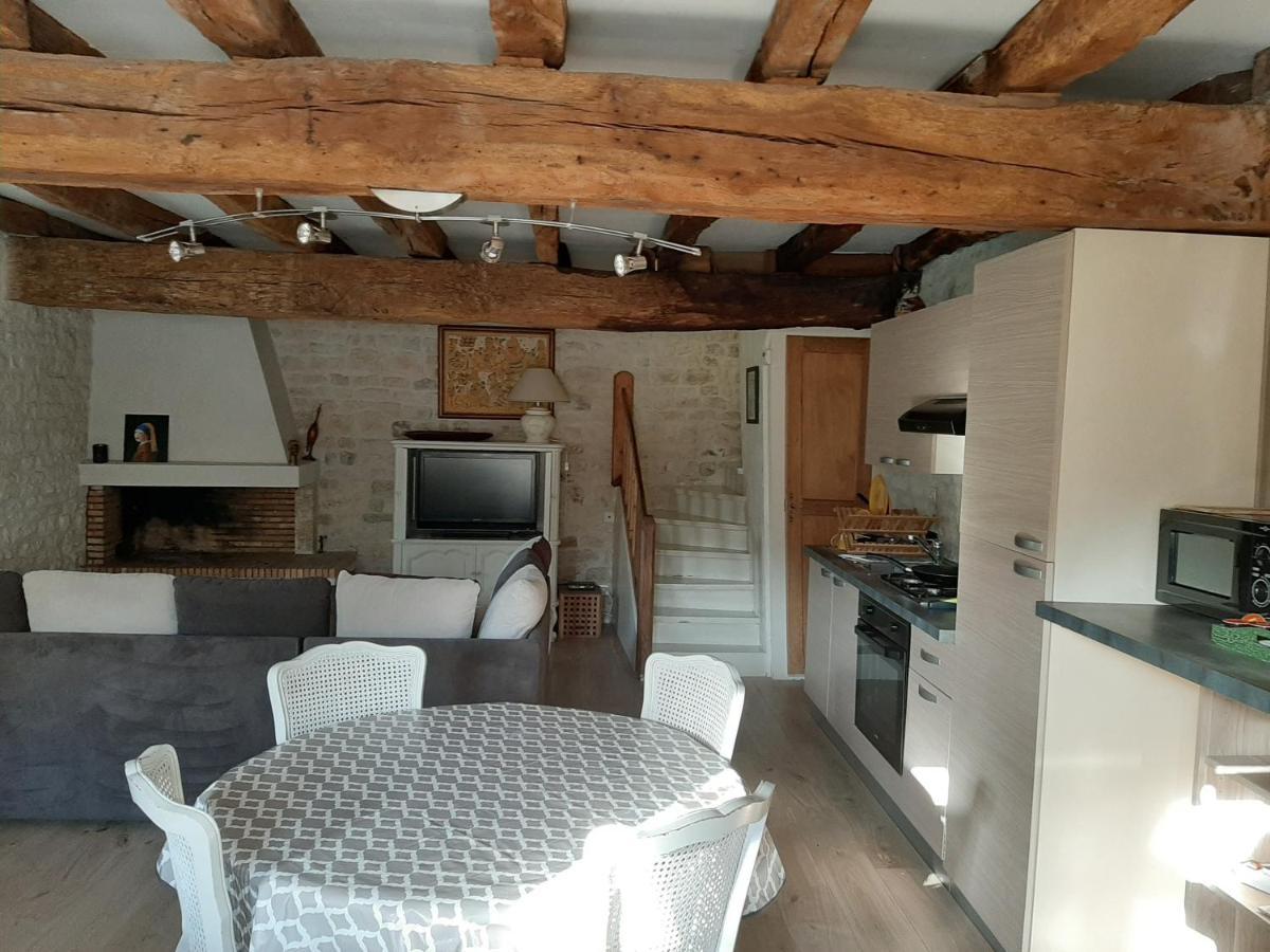 Le Petit Bois Apartment Niort Ngoại thất bức ảnh